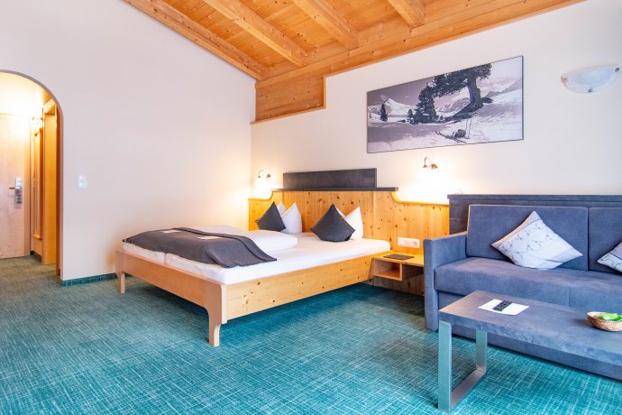 Hotel Garni Alpenhof Ischgl